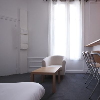 Bridgestreet Opera Serviced Hotel 3*